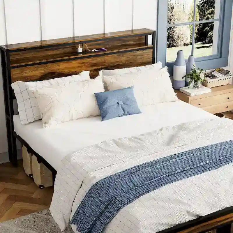 Letto a piattaforma Queen Size con testiera contenitore, luce LED e ricarica