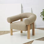 Poltrona d'accento minimalista in bouclé 38L x 30P x 30A