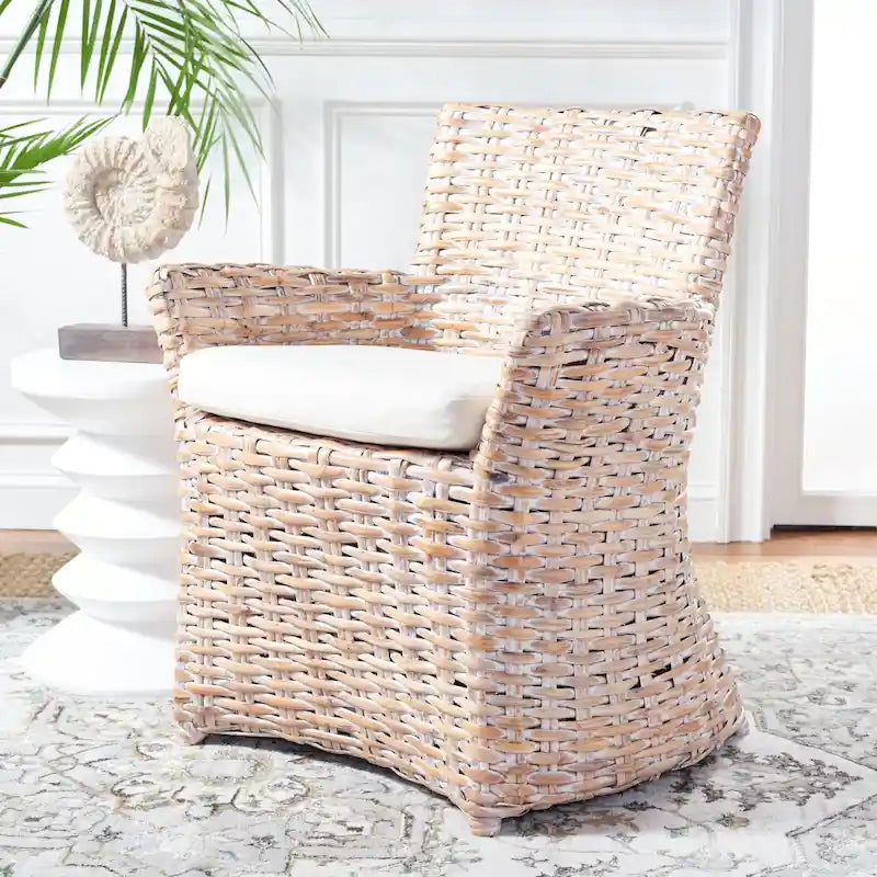 Poltrona in Rattan Grigio Effetto Invecchiato 71 cm L x 61 cm P x 84 cm H