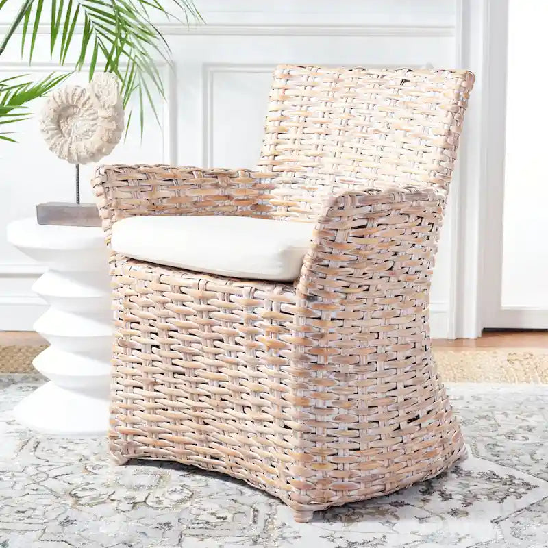 Poltrona in Rattan Grigio Effetto Invecchiato 71 cm L x 61 cm P x 84 cm H