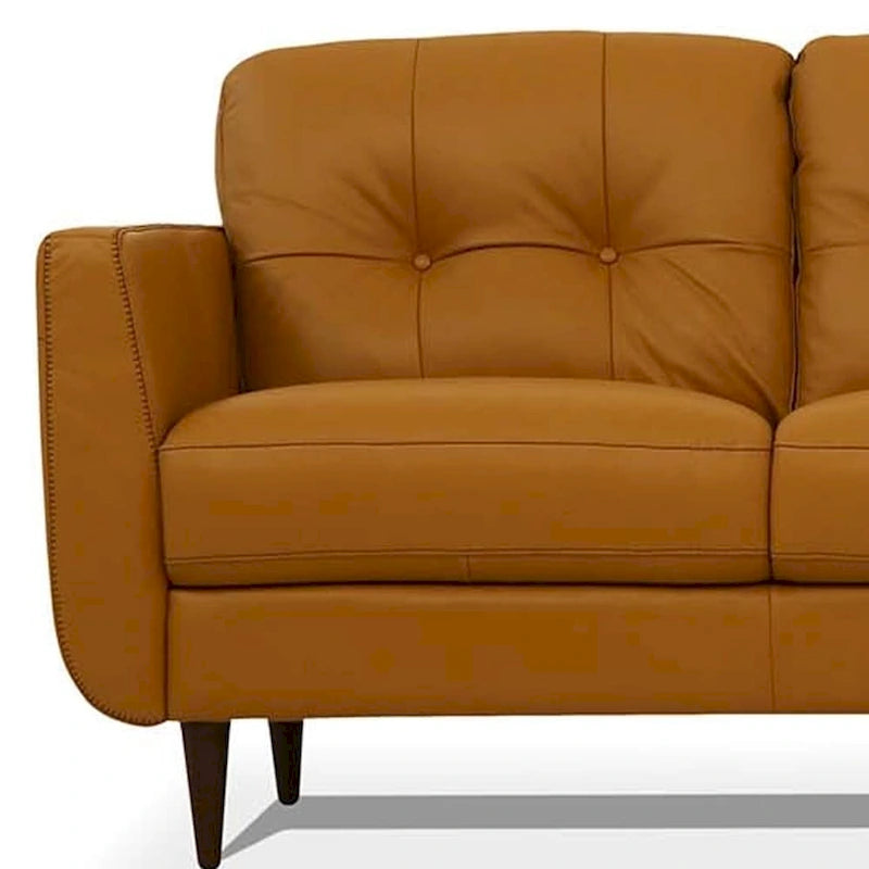 Divano a 3 posti in pelle arancione di alta qualità con gambe nere 83W